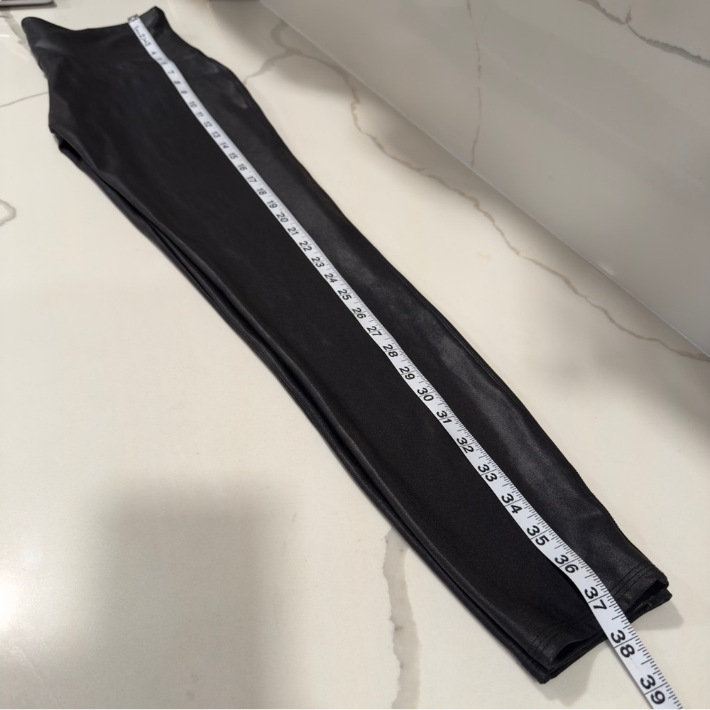 Spanx Women's Faux Leather Leggings Black Size 1X New NWT Slimming Pants‎ - Picture 11 of 13